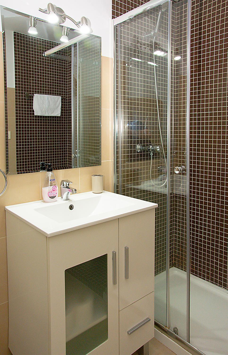 Apartamento En Calle Regla Sanz Seville Exterior photo